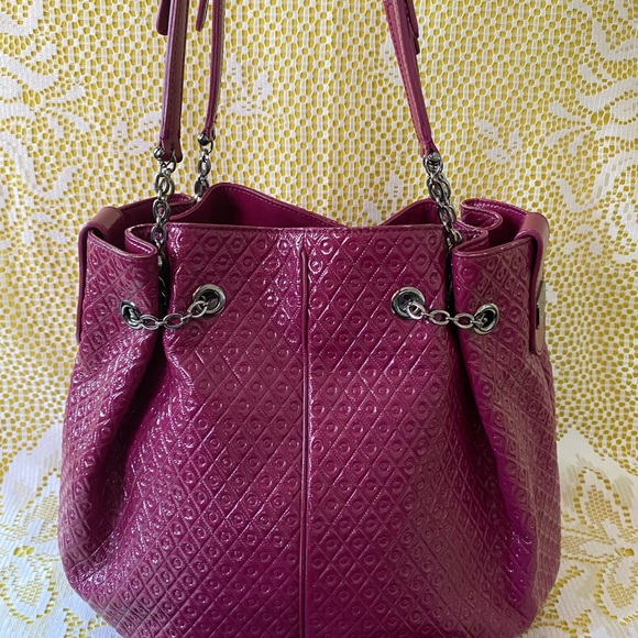 PRELOVED - AUTHENTIC TODS HANDBAG - Picture 3 of 16